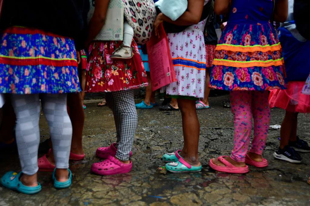 Comunidad Indígena Embera realiza plan retorno a sus zonas de origen desde este lugar