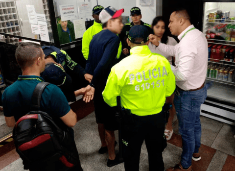 Capturan a madre y padrastro de un niño de dos años por caso de maltrato en Medellín