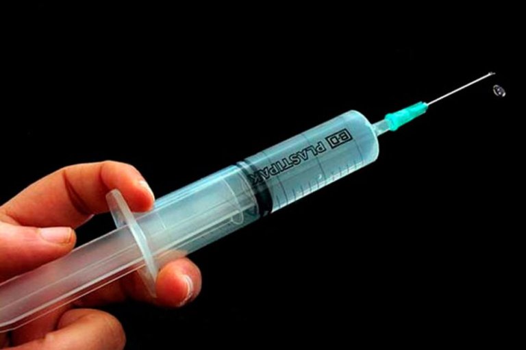 OMS exige jeringuillas de uso único para evitar infecciones
