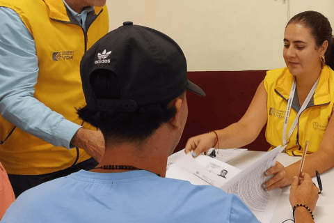 Así puede recibir una beca para educación superior si es víctima del conflicto