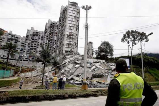 Ruinas del edificio Space, edificio levantado por la Constructora CDO