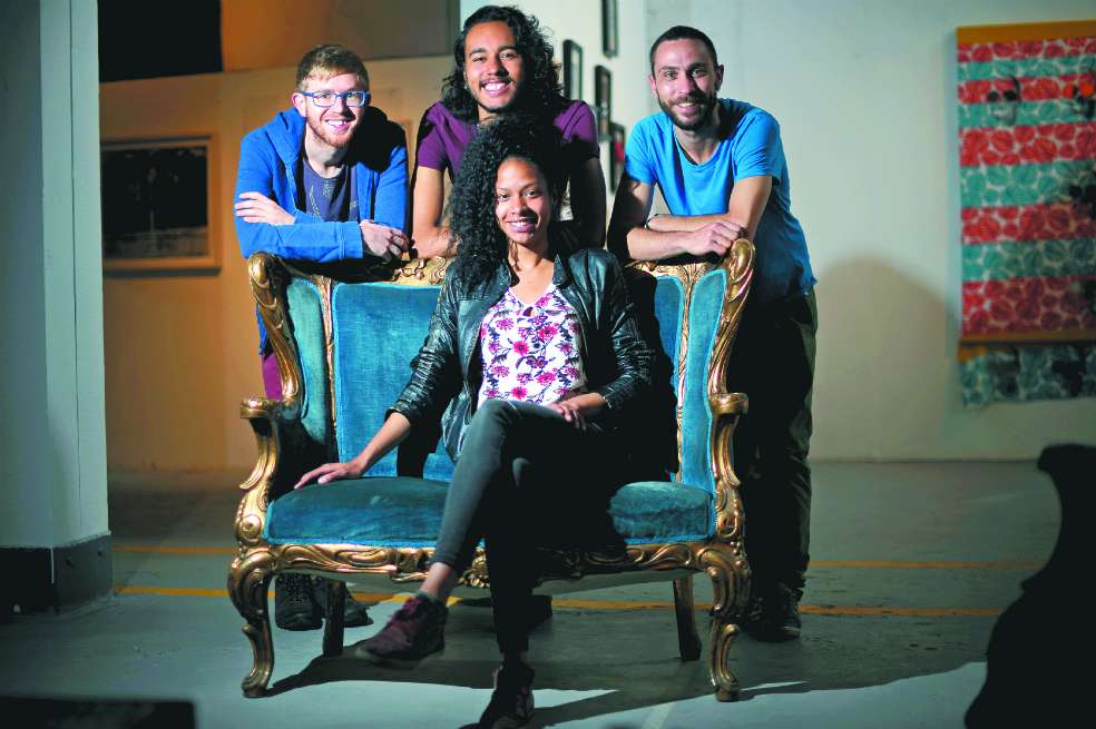De izquierda a derecha: Joe Howlett, Melisa Perea, Daniel Avellaneda y Sergi Batiste. / Cristian Garavito - El Espectador