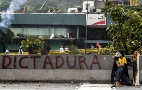 La izquierda y la dictadura en Venezuela