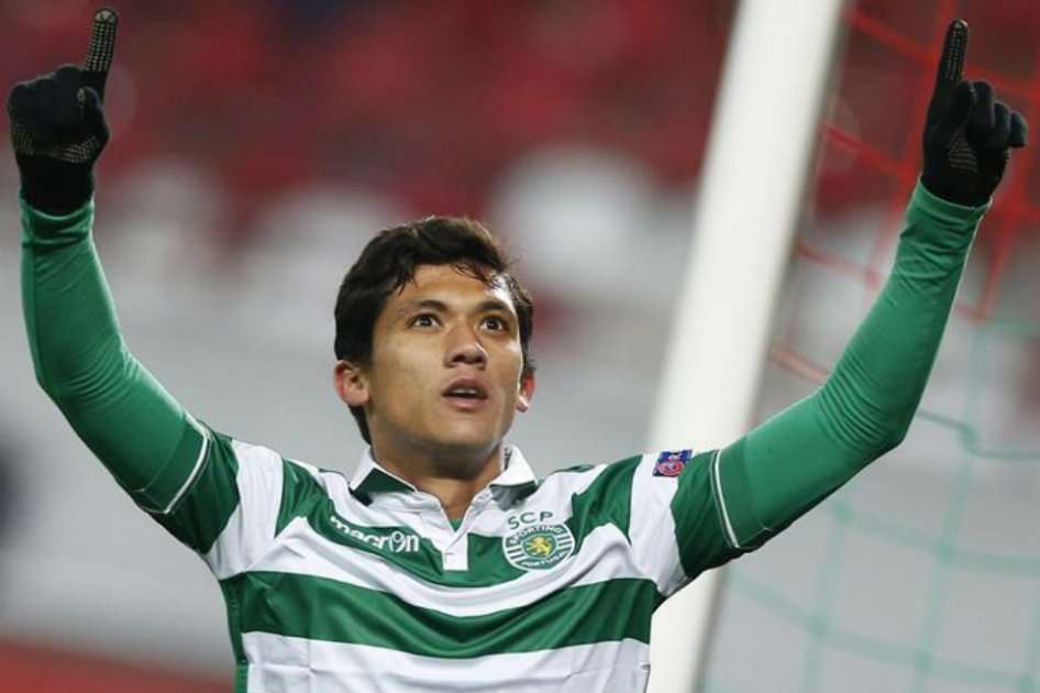 Fredy Montero celebra su gol ante el Lokomotiv en la UEFA Europa League. / EFE