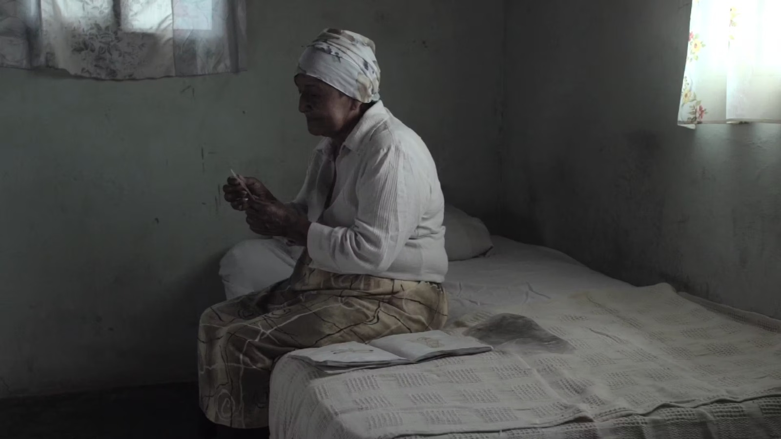 Fotograma de la película “El canto del Auricanturi”.