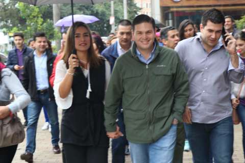 Juan Carlos Pinzón, fórmula de Germán Vargas, votará por Iván Duque