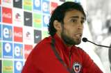 ‘Mago’ Valdivia espera que regreso al fútbol Árabe no le cierre la puerta de Chile