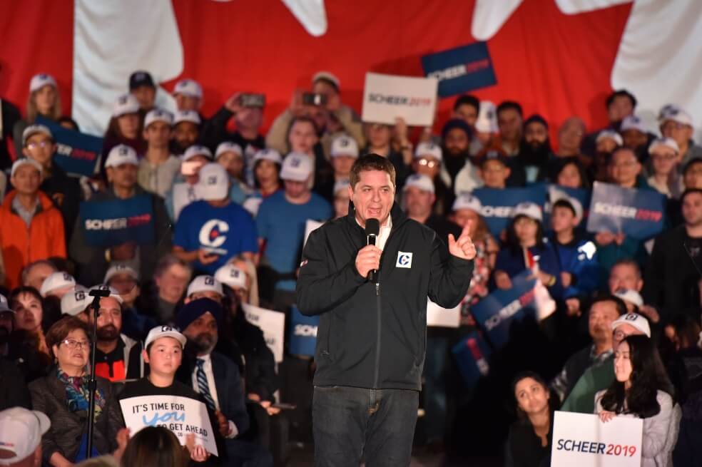 La carrera política de Andrew Scheer ha estado marcada por un rápido ascenso que podría culminar con una victoria en las elecciones de hoy. / AFP