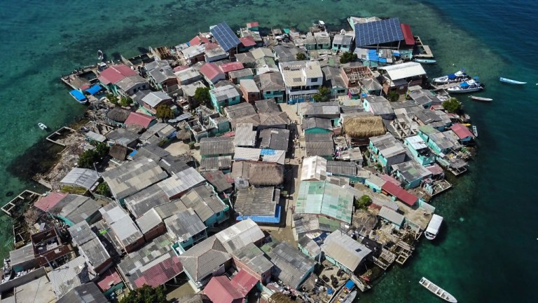 Santa Cruz del Islote: así vive la cuarentena una de las islas más densamente pobladas del mundo