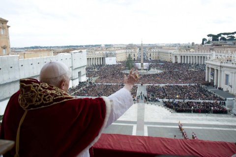 Roma se prepara para acoger miles de fieles en despedida de Benedicto XVI