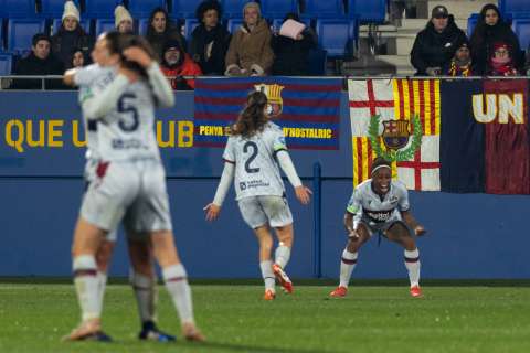 Ivonne Chacón marcó un golazo y acabó con el invicto de seis años de Barcelona