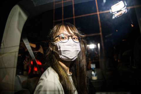 ¿Quién es Agnes Chow, la activista en Hong Kong a la que Pekín quiere silenciar?
