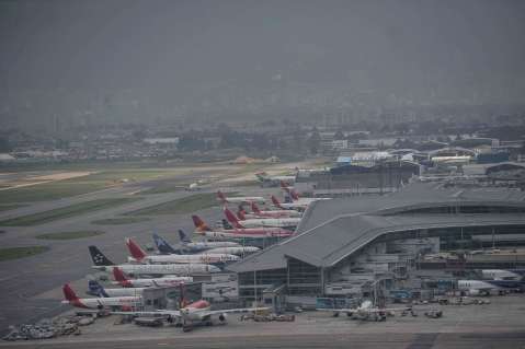 Latam le ofrece a sus viajeros cambiar vuelos del 27 de noviembre por paro nacional