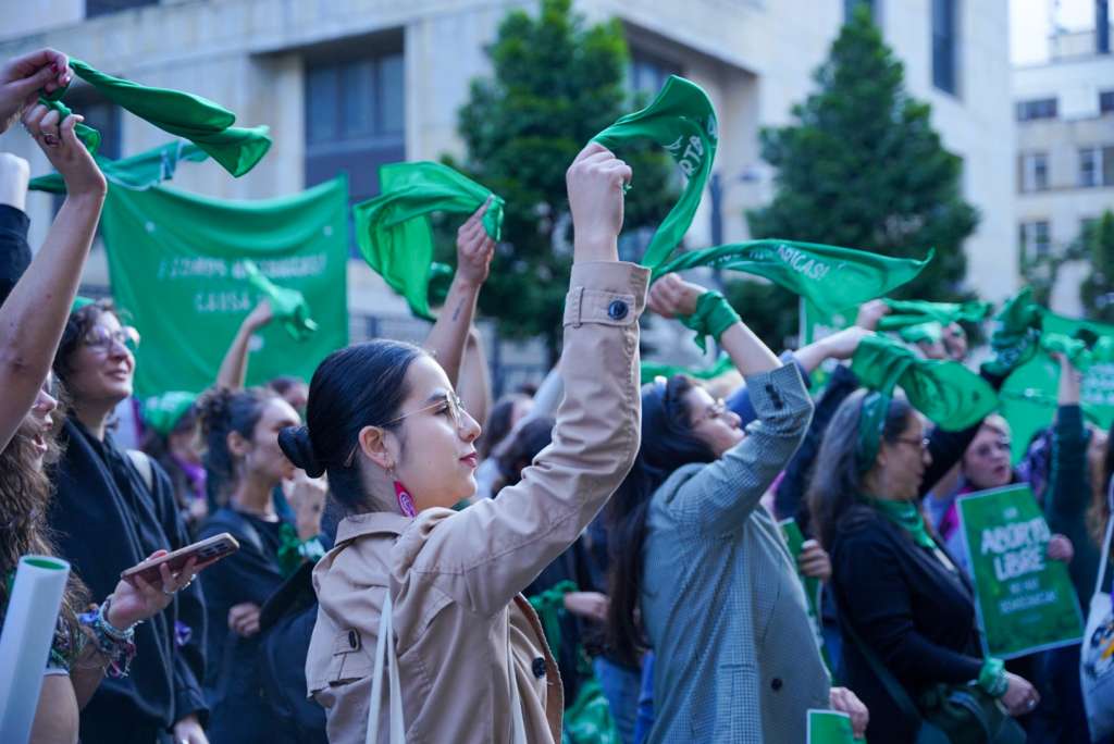 Se conmemoró el cuarto aniversario de la sentencia que despenalizó el aborto hasta la semana 24 en Colombia.