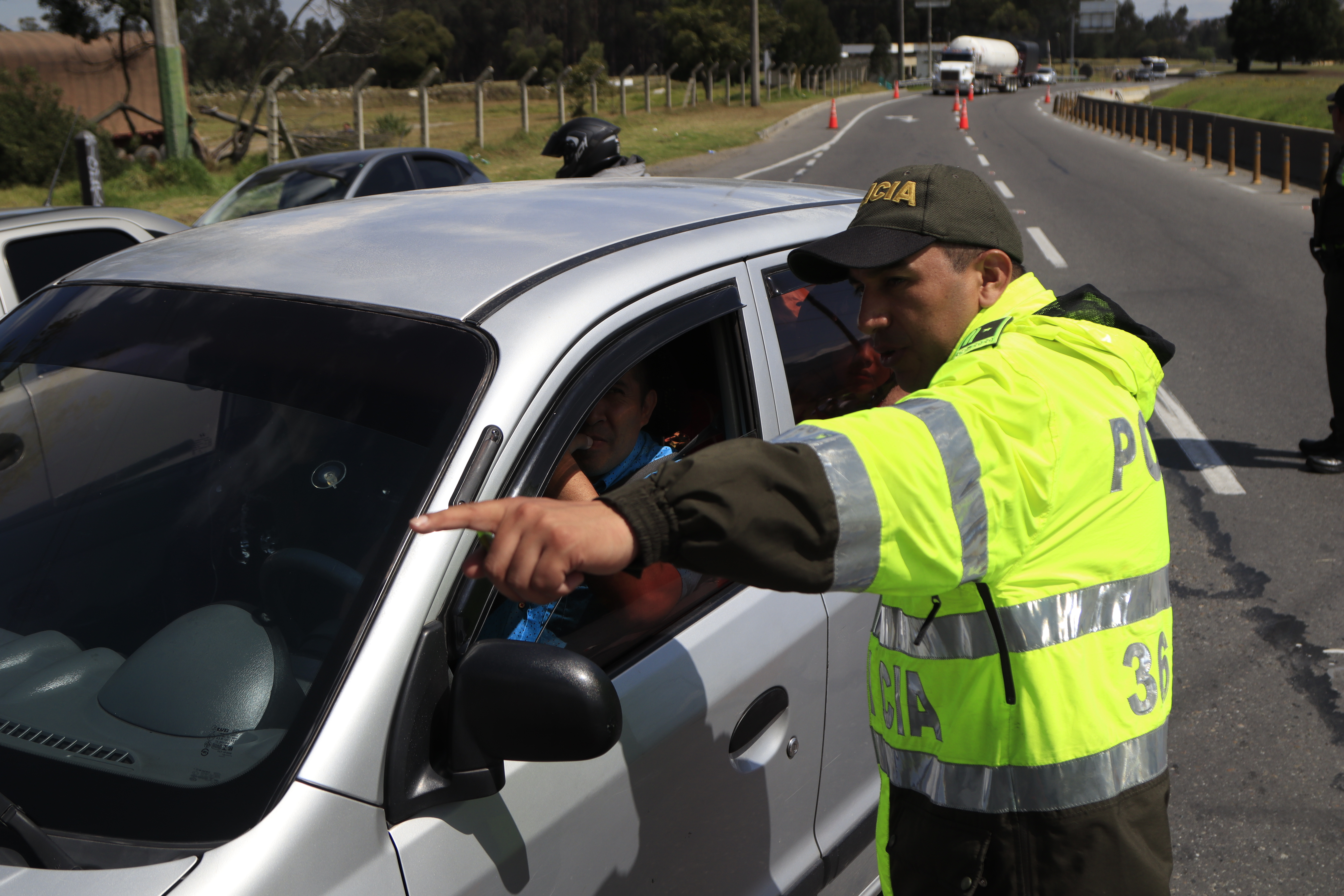 Aspectos del ingreso de viajeros a la ciudad de Bogotá durante el plan retorno de puente de reyes