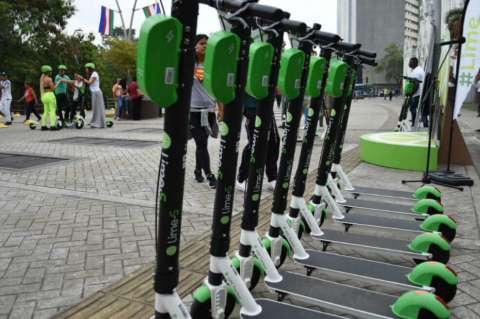 La plataforma de patinetas Lime también se va de Colombia