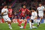 Medellín avanza en la Copa Libertadores tras eliminar a Liverpool bajo la lluvia