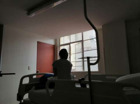 La vida en duda: cómo vivir en un cuerpo que el sistema no entiende