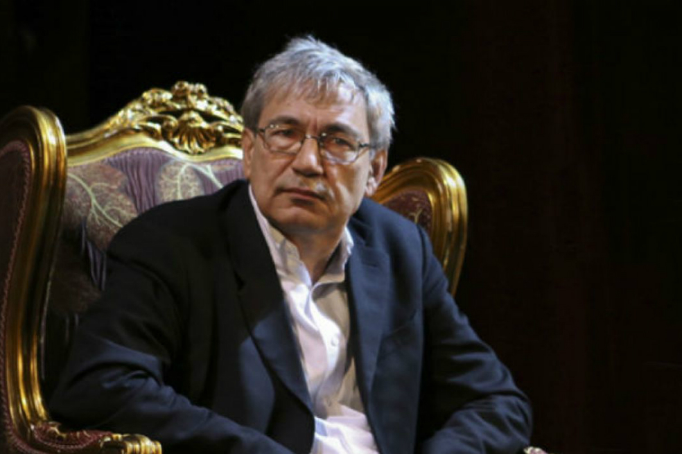 El premio Nobel de Literatura en 2006, Orhan Pamuk, es uno de los invitados principales a la edición número 32 de la Feria Internacional del Libro de Guadalajara. / EFE