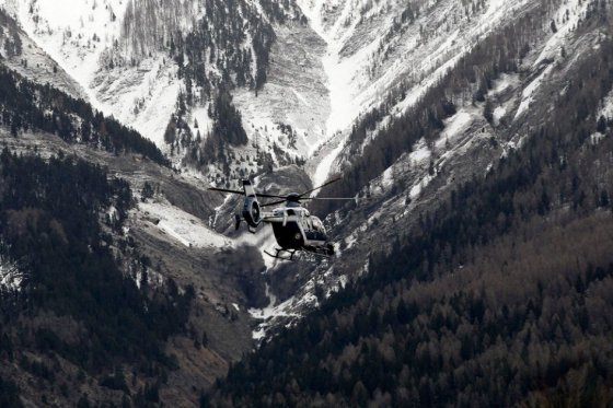 Fallecen al menos cinco alpinistas tras avalancha en los Alpes franceses