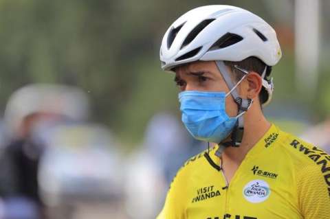Bryan Sánchez, líder de la general en la tercera etapa del Tour de Ruanda