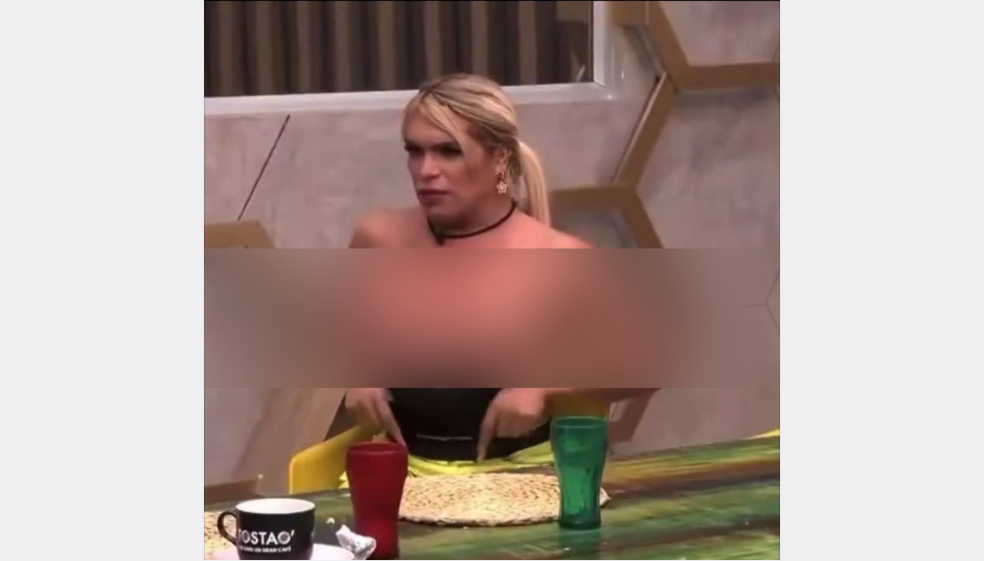 Wendy Guevara se desnudó en ‘La casa de los famosos’: mostró su pecho a las cámaras