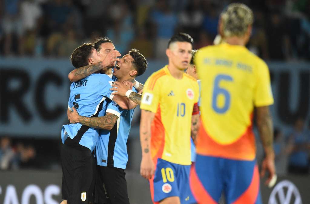 Uruguay venció 3-2 a Colombia en la fecha 11 de las eliminatorias sudamericanas.