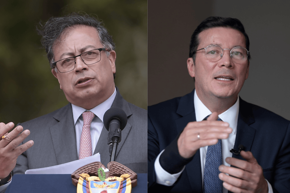 El presidente Gustavo Petro y el registrador Hernán Penagos.