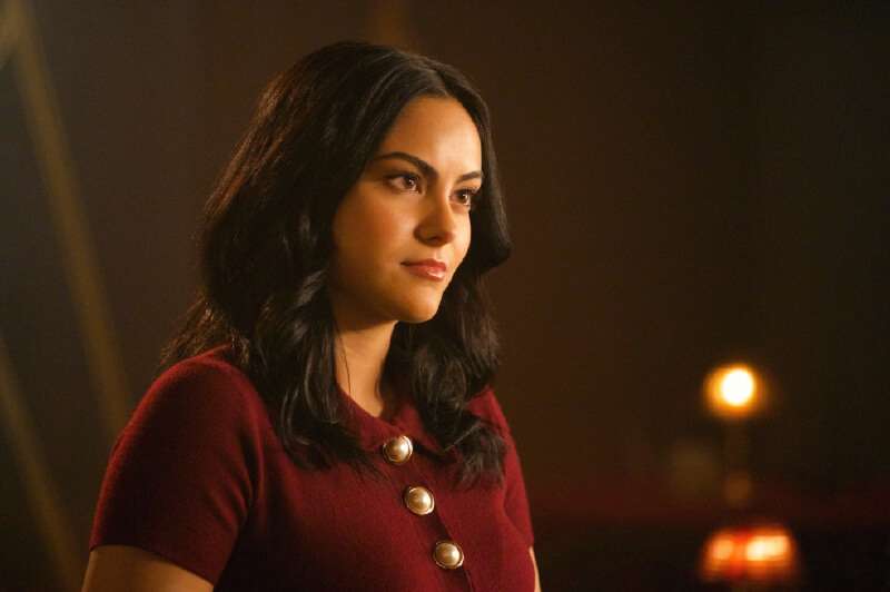 Camila Mendes dice que le gustaría ver qué pasa con su personaje en la universidad y saber qué camino elegirá en la vida./ Cortesía