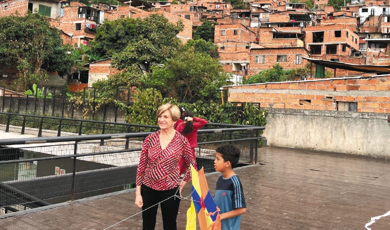 Evelyn Matthei, quien aspiró a la presidencia en 2013, estuvo en Medellín el pasado mes de agosto.