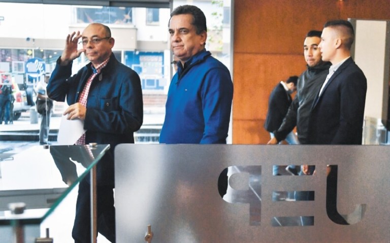 Las preguntas sobre la captura del fiscal de la JEP