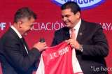 Juan Carlos Osorio fue presentado como entrenador de Paraguay