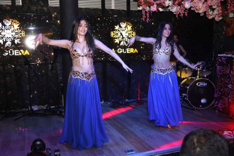 Show La Guera