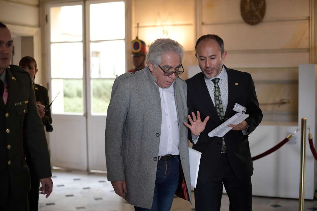 Director de la Unidad Nacional de Protección (UNP), llega a la Casa de Nariño para la sesión de la Comisión Nacional para la Coordinación y Seguimiento de los Procesos Electorales, con el fin de garantizar y fortalecer las medidas de seguridad para las elecciones.
