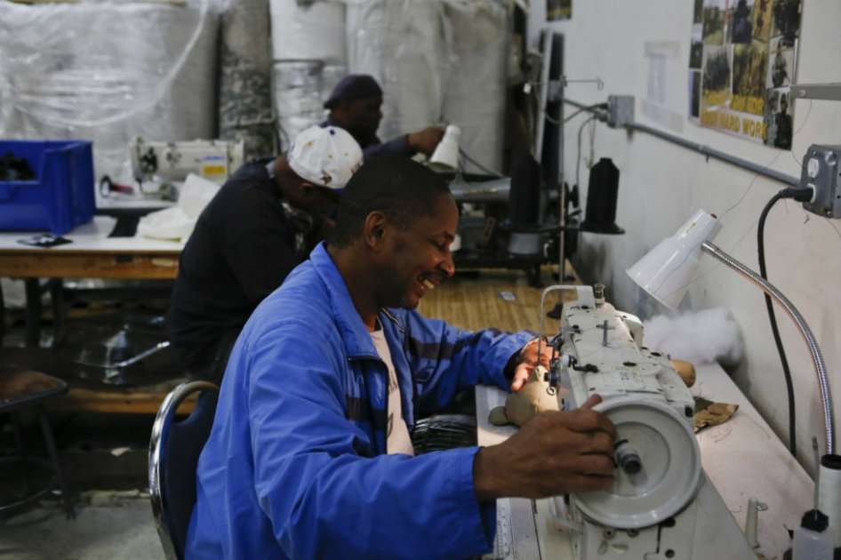 El ministerio registró 291.000 nuevas inscripciones en el seguro de desempleo durante la semana terminada el sábado 14 de marzo. / Bloomberg News