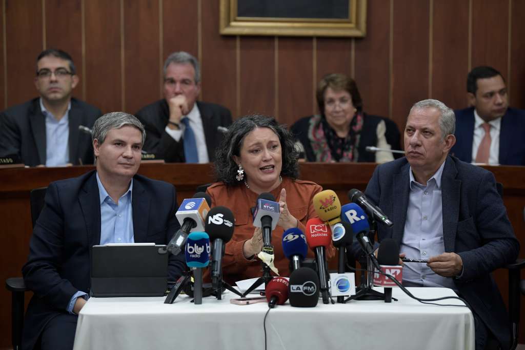 Radicación de la ponencia mayoritaria de la reforma laboral en la Comisión Cuarta del Senado.