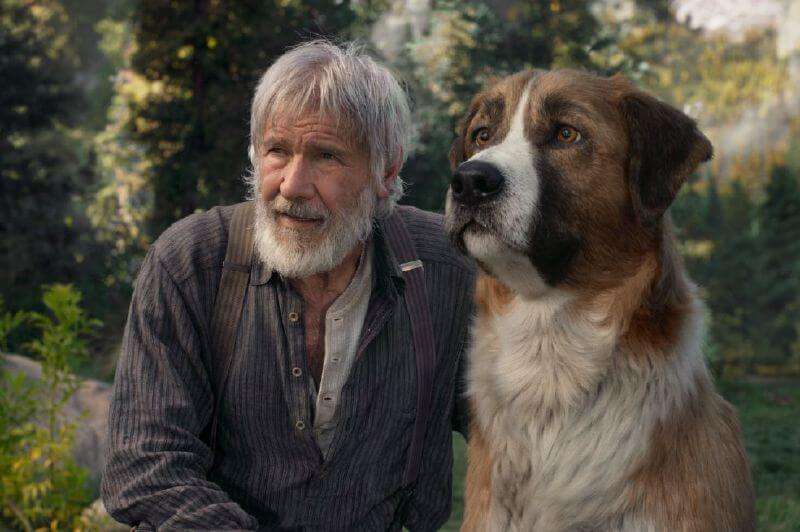 El actor Harrison Ford interpreta a John Thornton en “The Call of the Wild”, junto al perro Buck. / Cortesía