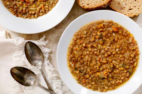 Crema de lentejas: una receta saludable y deliciosa para el almuerzo