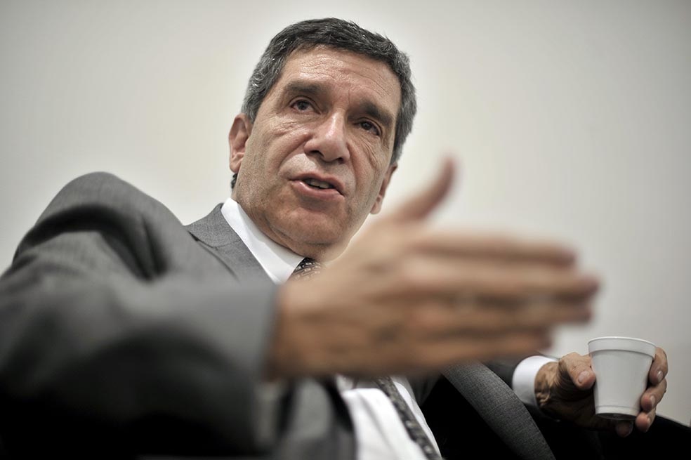 Rafael Pardo Rueda es el candidato de La U y del Partido Liberal. Dice que trabaja para sumar nuevos apoyos. / Óscar Pérez - El Espectador
