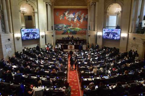 ¿Qué sigue para el presupuesto y la tributaria tras acuerdo Gobierno-Congreso?