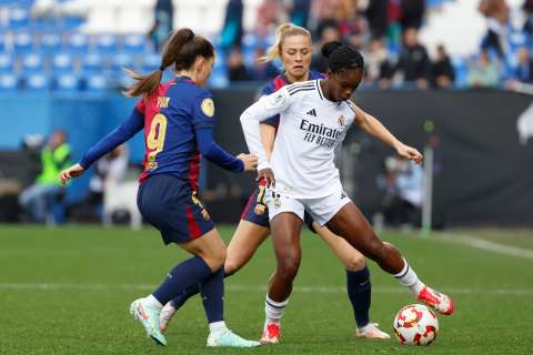 Barcelona goleó 5-0 al Real Madrid de Linda Caicedo, por la Supercopa española