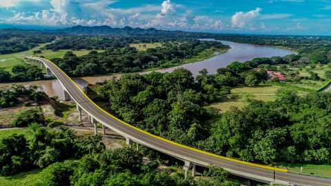 “El corredor permite, en aproximadamente hora y media, ir de Girardot a Honda”