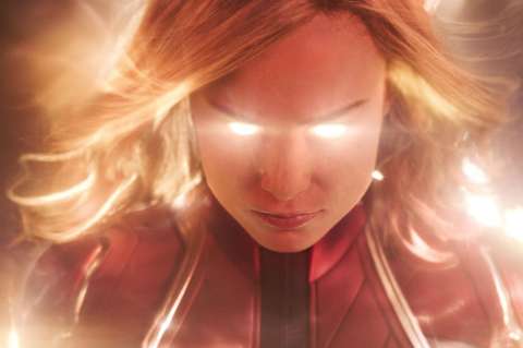 Brie Larson exhibe la fuerza Jedi de una Capitana Marvel