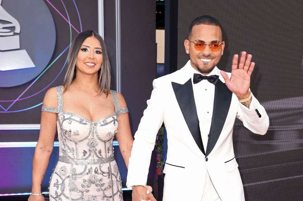 Ozuna y su esposa Taína Marie Meléndez llevan más de diez años juntos. Son pocos los detalles que comparten sobre su vida privada.