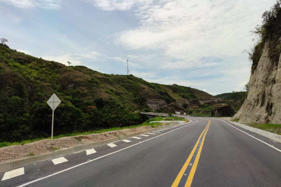 Corredor Santana-Mocoa-Neiva.