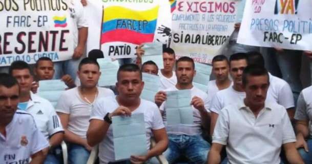 Foto de prisioneros de las Farc. /Archivo Particular