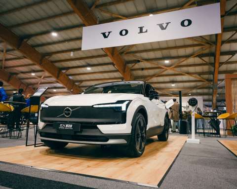 Volvo EX30 Cross Country debuta en Colombia durante el Salón del Automóvil de Bogotá