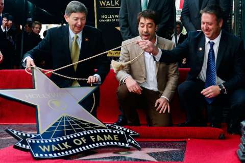 Javier Bardem recibe su estrella en el Paseo de la Fama de Hollywood