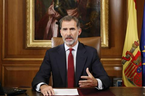 Controversia en feria de Arte de Madrid por estatua inflamable del rey Felipe