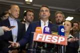 Al estilo Bukele: candidato Flávio Bolsonaro promete 500.000 plazas carcelarias en Brasil